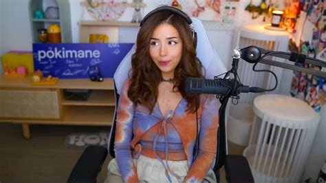 pokimane onlyfams|POKIMANE SHOWS HER TITS ON TWITCH LIVE STREAM。